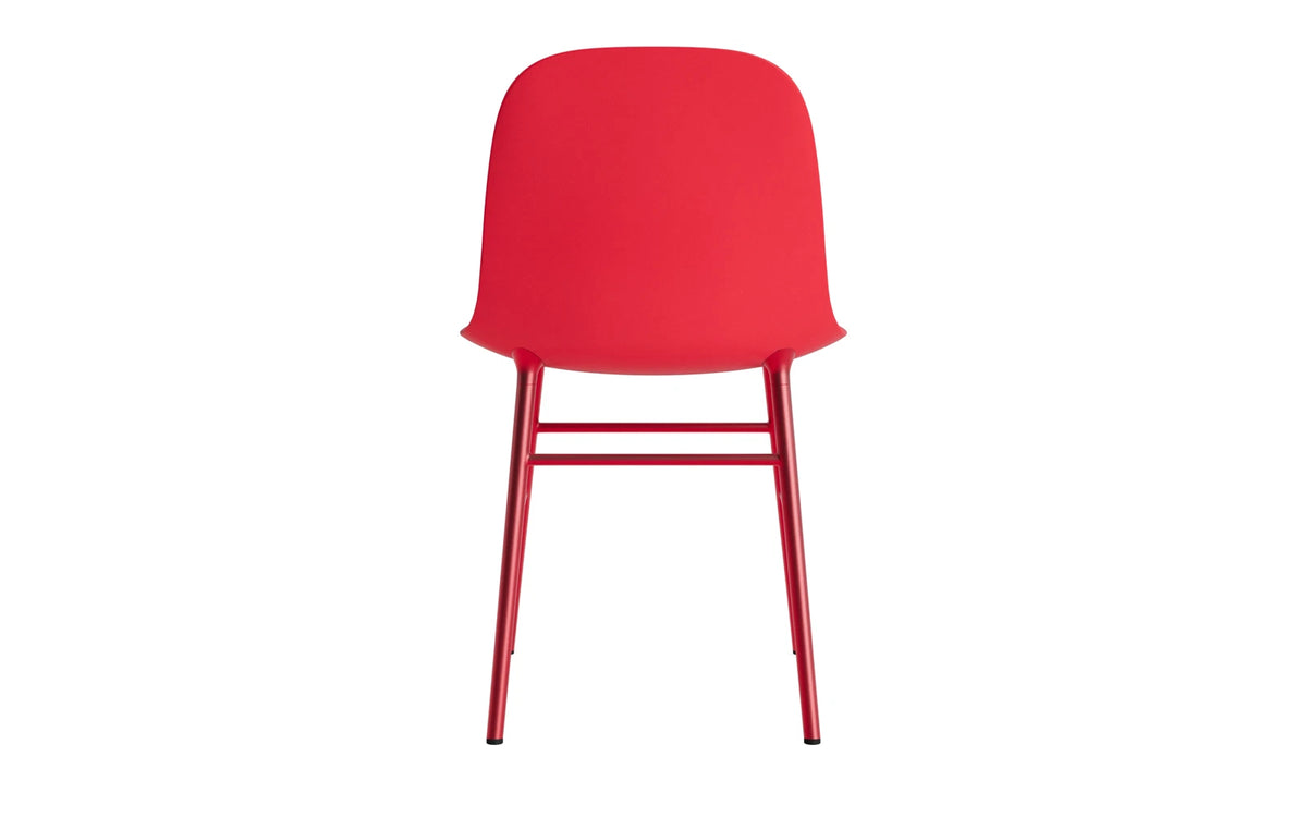 Form Stuhl Leuchtendes Rot in Leuchtendes Rot präsentiert im Onlineshop von KAQTU Design AG. Stuhl ist von Normann Copenhagen
