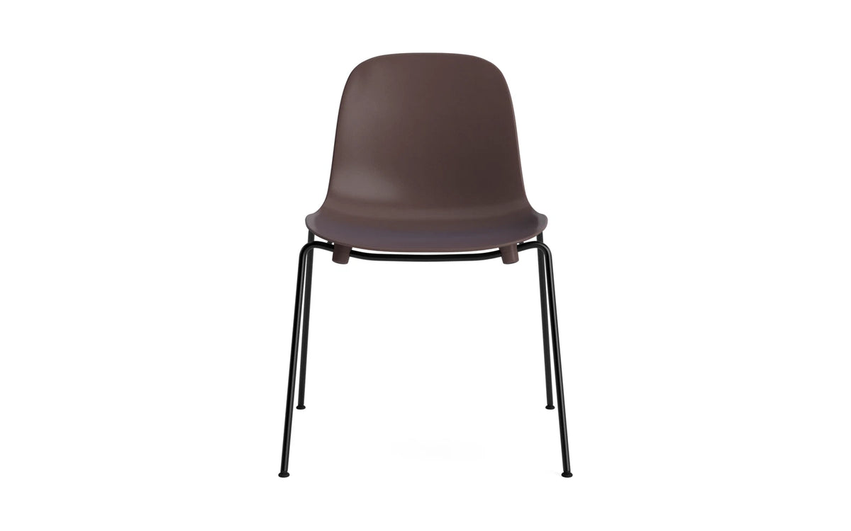 Form Stapelstuhl Schwartz Stahl Braun in Braun präsentiert im Onlineshop von KAQTU Design AG. Stuhl ist von Normann Copenhagen