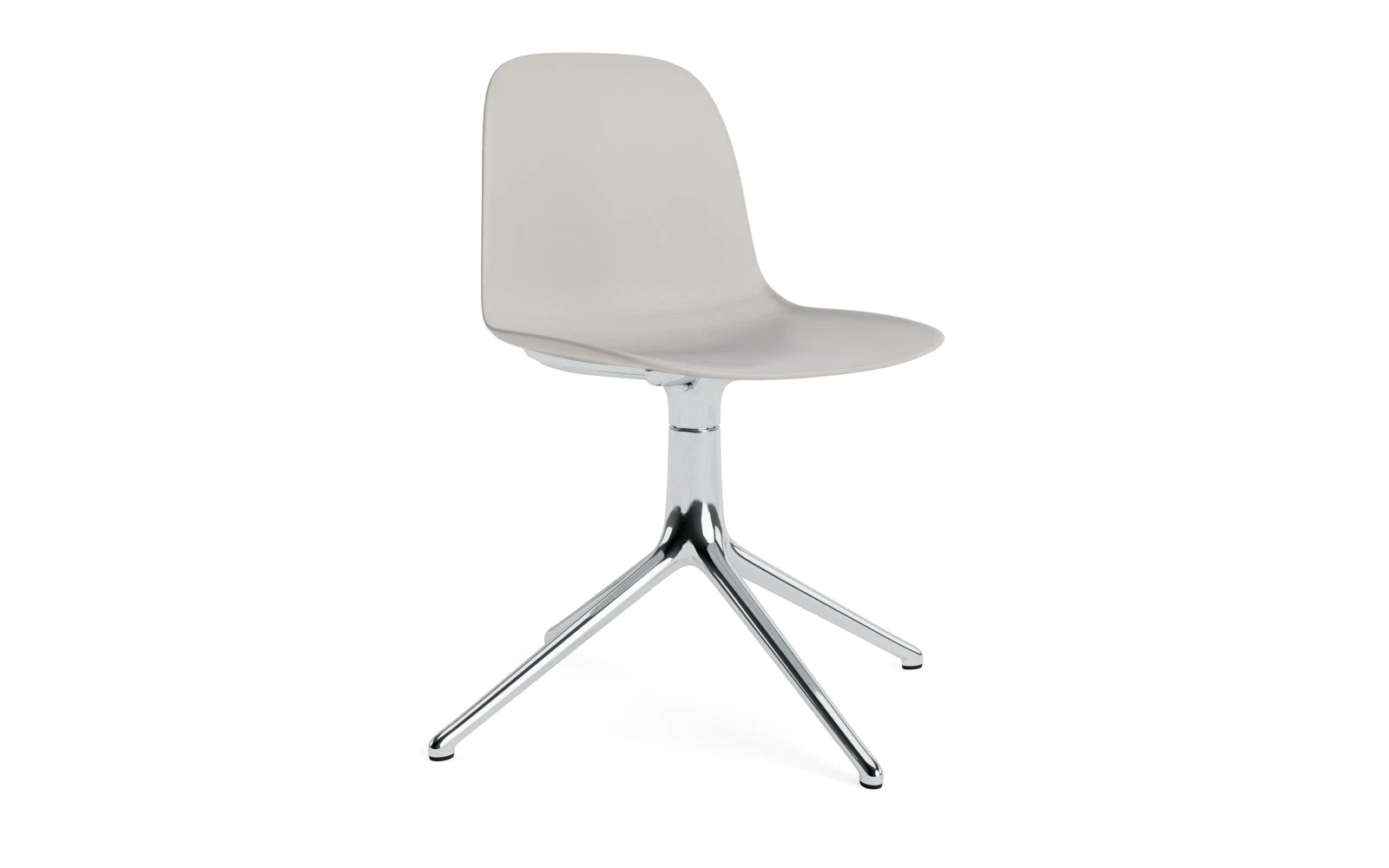 Form Drehstuhl Warmes Grau/Aluminium in präsentiert im Onlineshop von KAQTU Design AG. Drehstuhl ist von Normann Copenhagen