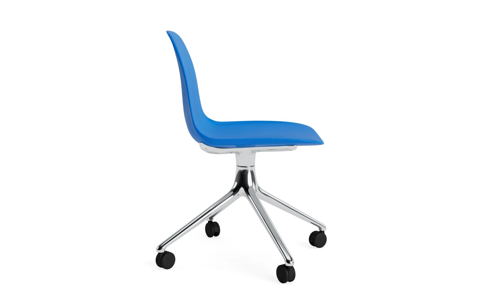 Erleben Sie den Form Drehstuhl 4W in leuchtendem Blau von Normann Copenhagen – ein stilvolles Designhighlight für jeden Raum, das Komfort und Eleganz vereint.