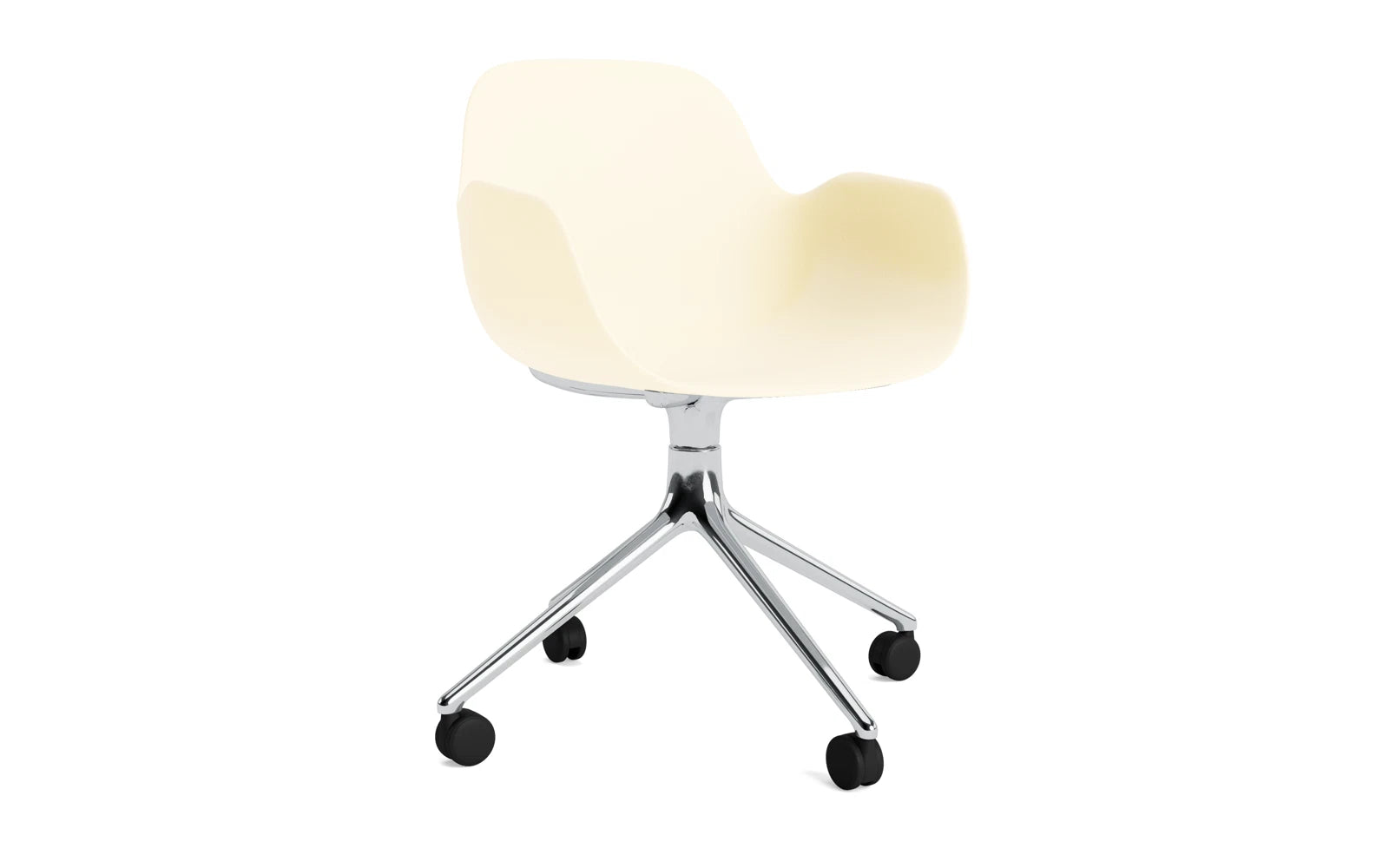 Form Drehsessel 4W Aluminium/Creme in  präsentiert im Onlineshop von KAQTU Design AG. Sessel ist von Normann Copenhagen
