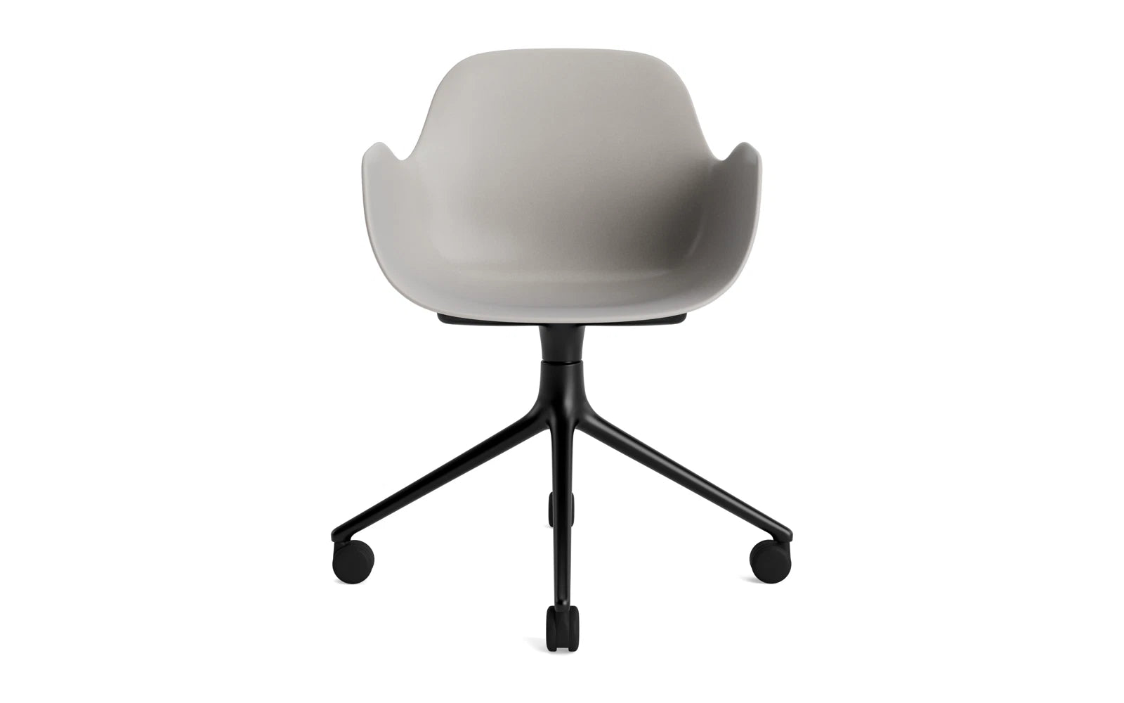 Erleben Sie den Form Drehsessel 4W von Normann Copenhagen: Elegantes, drehbares Möbelstück in warmem Grau und schwarzem Aluminium, perfekt für jeden Raum.