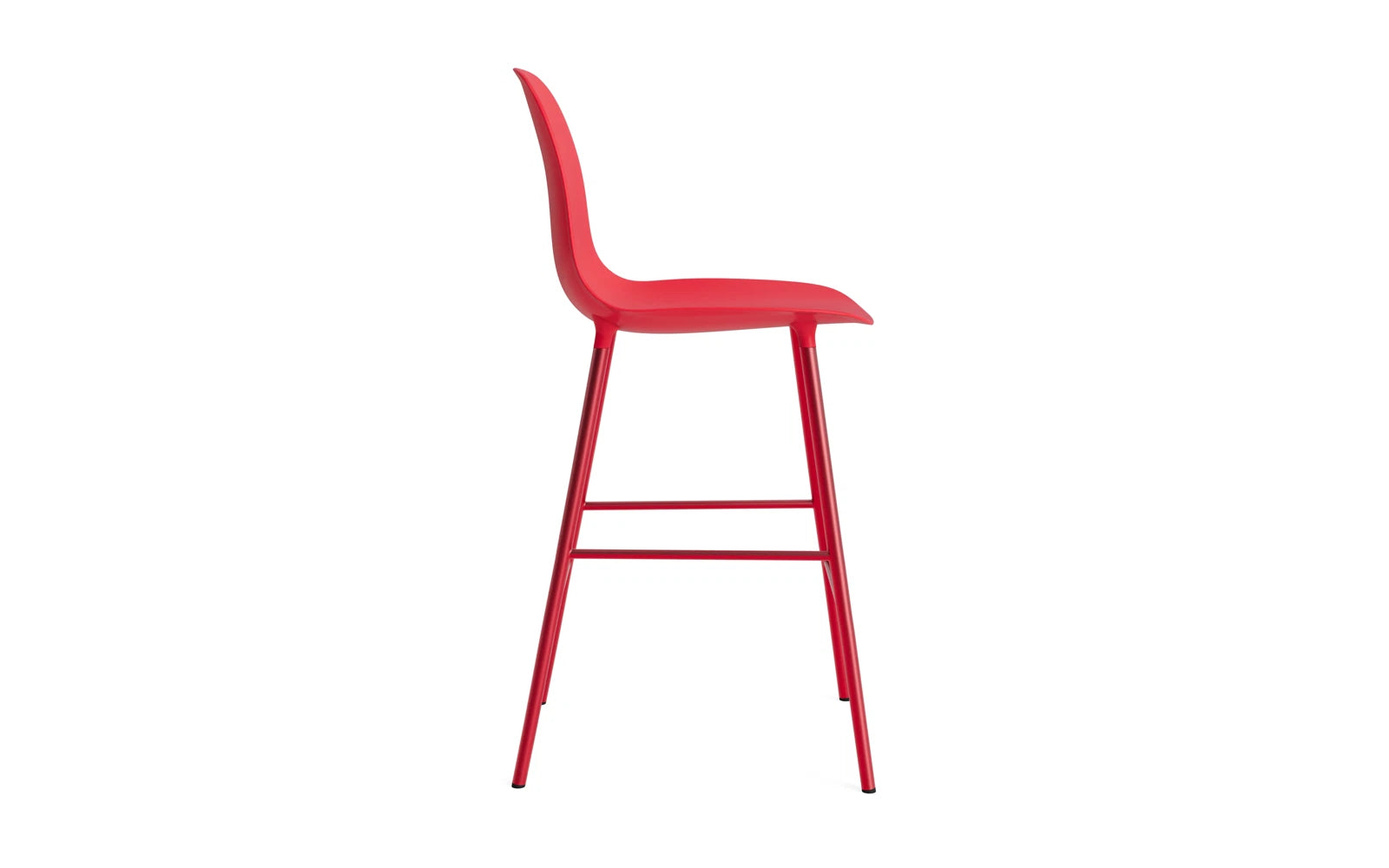 Entdecken Sie den Form Barstuhl 65 cm von Normann Copenhagen in leuchtendem Rot – ein stilvolles, modernes Design, das jedem Raum einen Akzent verleiht.
