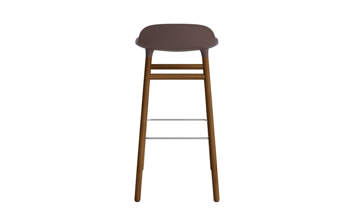 Form Barstuhl 75 cm Braun/Walnuss in Braun präsentiert im Onlineshop von KAQTU Design AG. Barstuhl ist von Normann Copenhagen