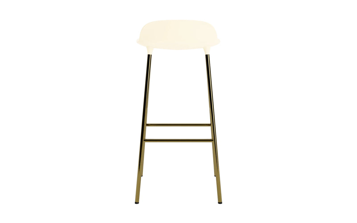 Form Barstuhl 75 cm Messing creme in Creme präsentiert im Onlineshop von KAQTU Design AG. Barstuhl ist von Normann Copenhagen