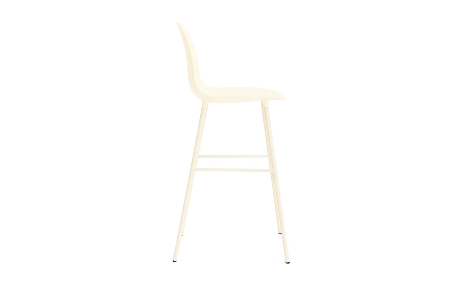 Entdecken Sie den Form Barstuhl 75 cm in Creme von Normann Copenhagen – ein stilvolles Möbelstück, das modernes Design und höchsten Komfort vereint.