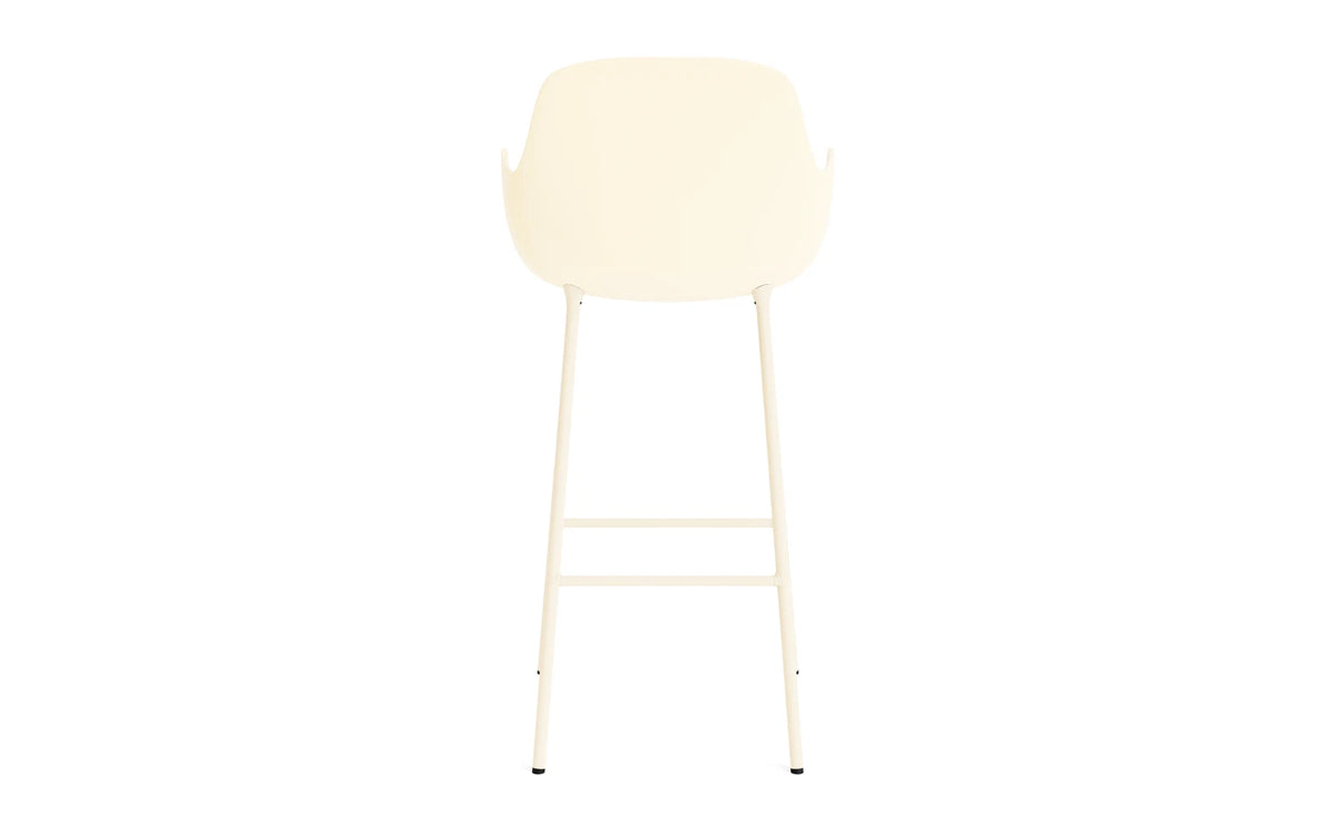 Form Barstuhl mit Armlehne 75 cm Stahl/Creme in Creme präsentiert im Onlineshop von KAQTU Design AG. Barstuhl ist von Normann Copenhagen