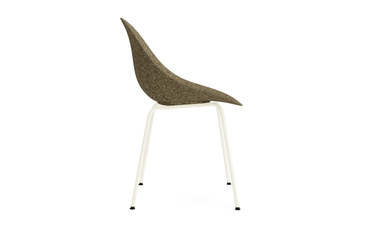 Mat Stuhl Creme stahl Seegras in Seegras präsentiert im Onlineshop von KAQTU Design AG. Stuhl ist von Normann Copenhagen