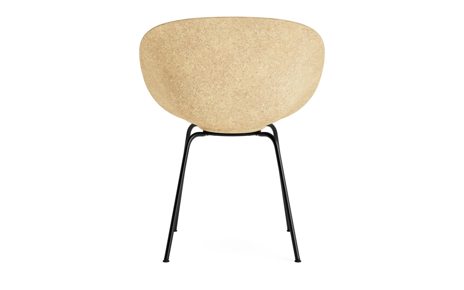 Erleben Sie den Mat Lehnstuhl von Normann Copenhagen: eleganter Komfort aus schwarzem Stahl und umweltfreundlichem Hanf für moderne Wohnräume.