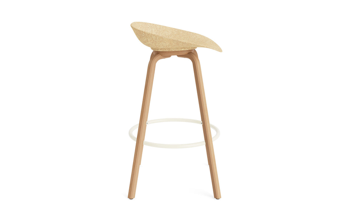 Mat Barstuhl 75 cm Buchenholz/creme in Hanffasern präsentiert im Onlineshop von KAQTU Design AG. Barstuhl ist von Normann Copenhagen