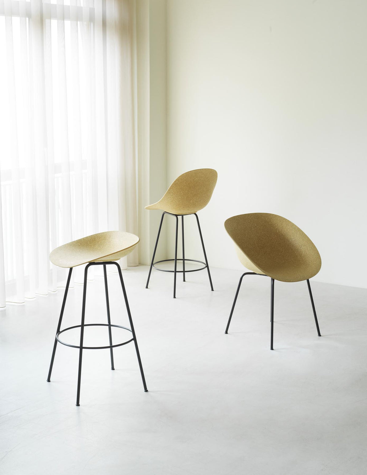 Mat Barstuhl 75 cm Creme stahl Seegras in Seegras präsentiert im Onlineshop von KAQTU Design AG. Barstuhl ist von Normann Copenhagen