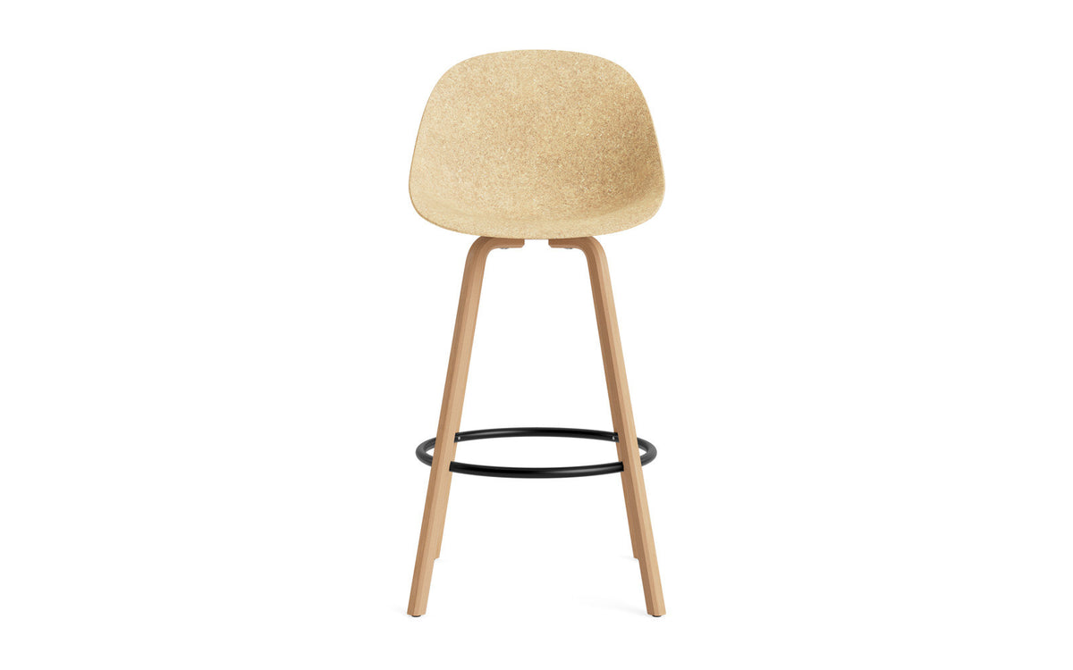 Mat Barstuhl 75 cm Buchenholz/schwarz in Hanffasern präsentiert im Onlineshop von KAQTU Design AG. Barstuhl ist von Normann Copenhagen
