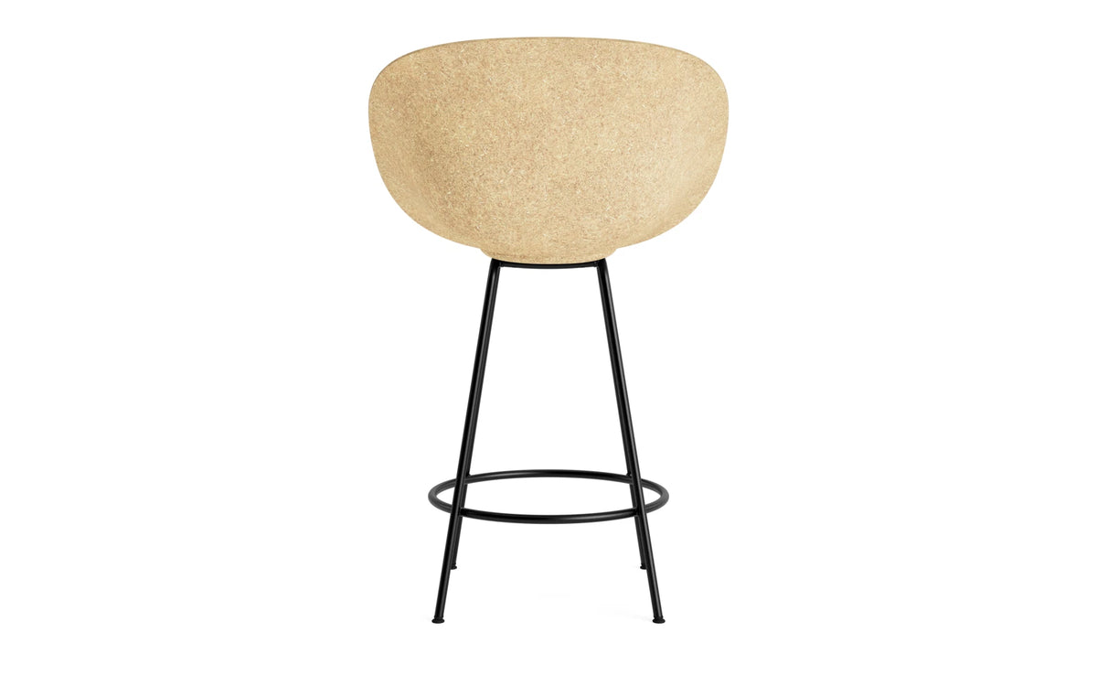 Mat Barstuhl mit Armlehne 65 cm schwarzes Stahl Hanf in Hanf präsentiert im Onlineshop von KAQTU Design AG. Barstuhl ist von Normann Copenhagen