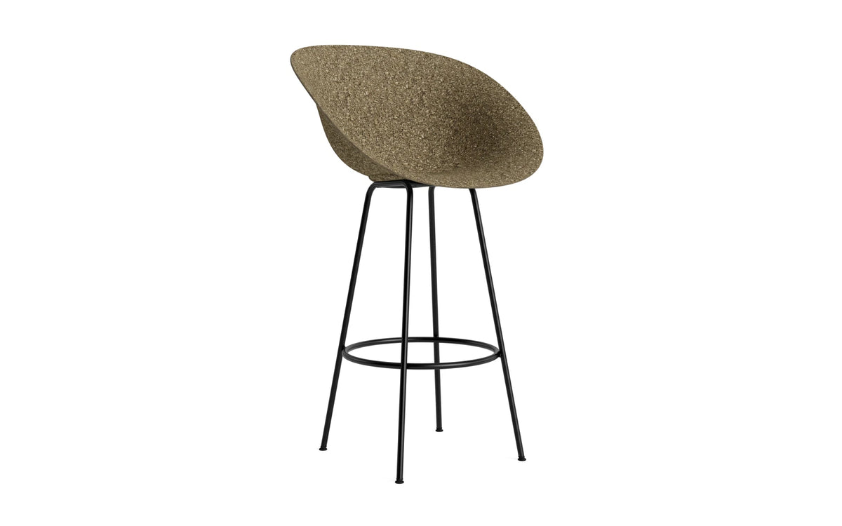 Mat Barstuhl mit Armlehne 75 cm schwarzes Stahl Seegras in Seegras präsentiert im Onlineshop von KAQTU Design AG. Barstuhl ist von Normann Copenhagen
