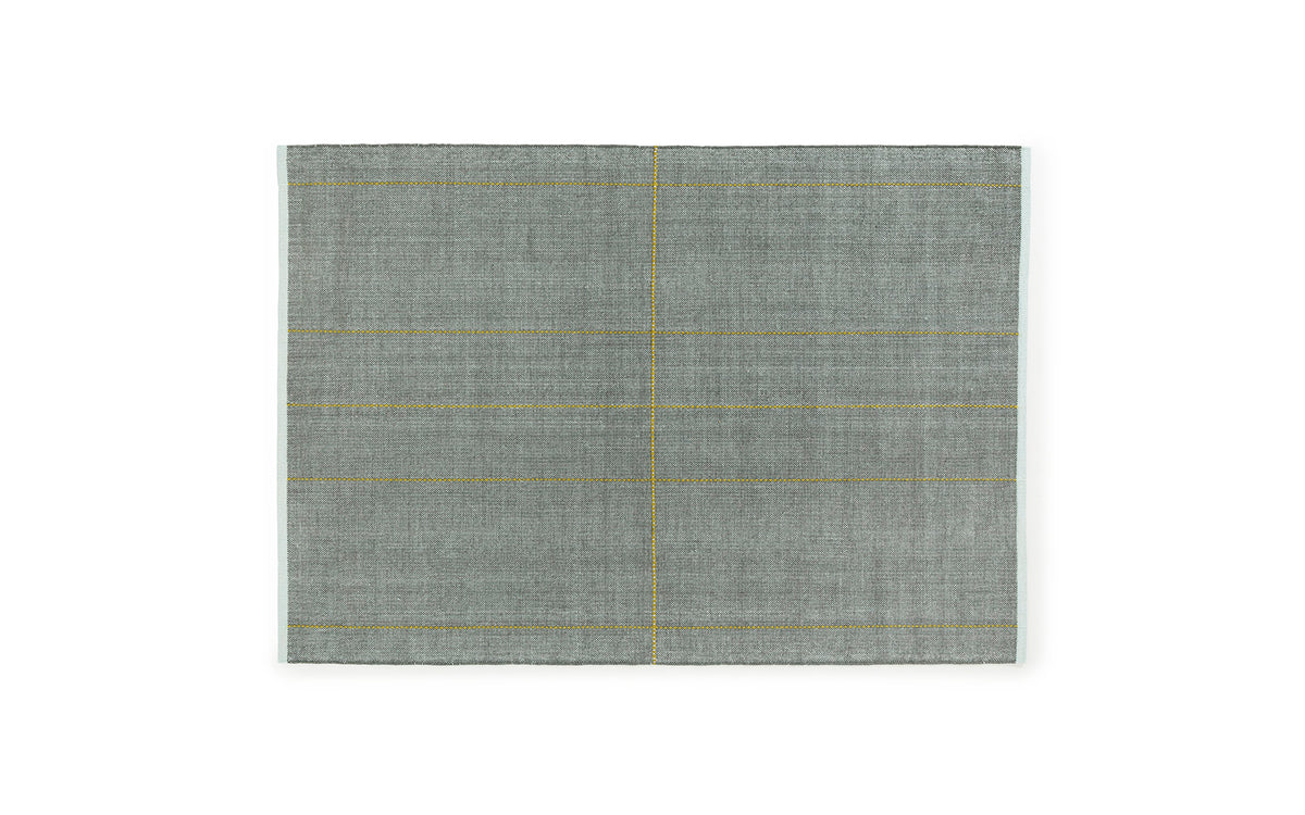 Seam Teppich 170x240 cm in Blue Tones präsentiert im Onlineshop von KAQTU Design AG. Teppich ist von Normann Copenhagen
