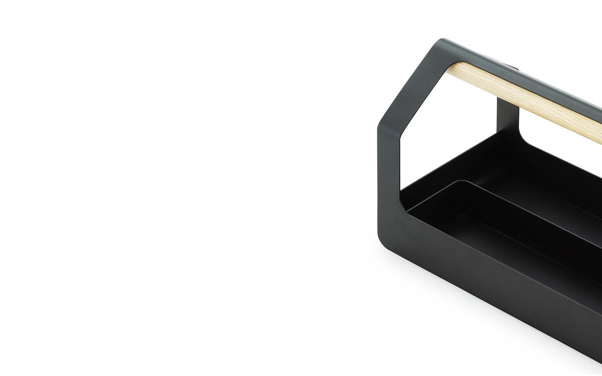 Haus Toolbox in Black präsentiert im Onlineshop von KAQTU Design AG. Büromaterial ist von Normann Copenhagen