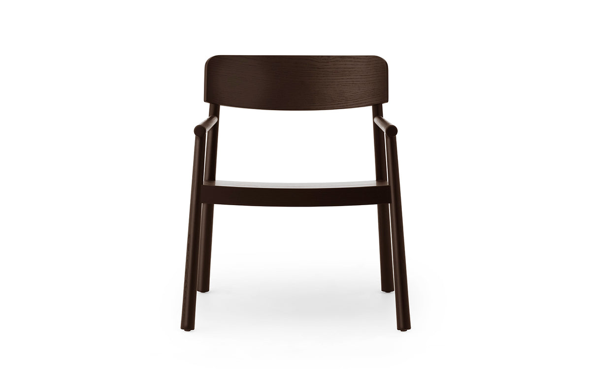 Timb Loungesessel in Brown präsentiert im Onlineshop von KAQTU Design AG. Sessel ist von Normann Copenhagen