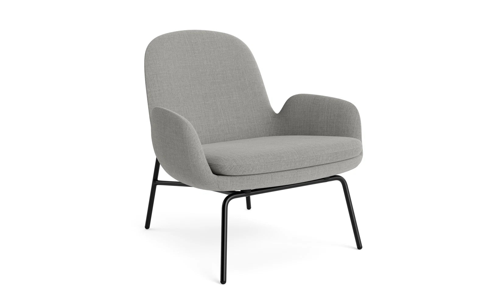 Der Era Lounge Sessel von Normann Copenhagen: Zeitloses, kurviges Design, hoher Komfort, individuell anpassbar mit vielfältigen Stoff- und Farboptionen.