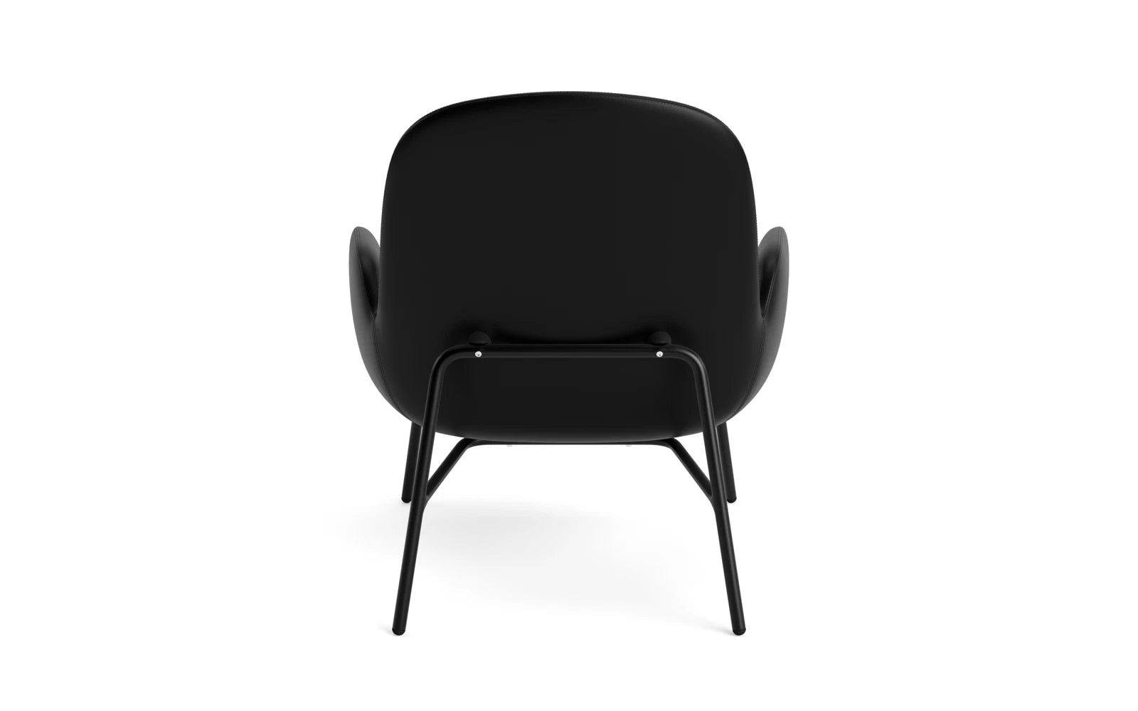 Genießen Sie den Era Lounge-Sessel niedrig von Normann Copenhagen: Ein stilvolles Möbelstück, das Komfort und modernes Design harmonisch verbindet.