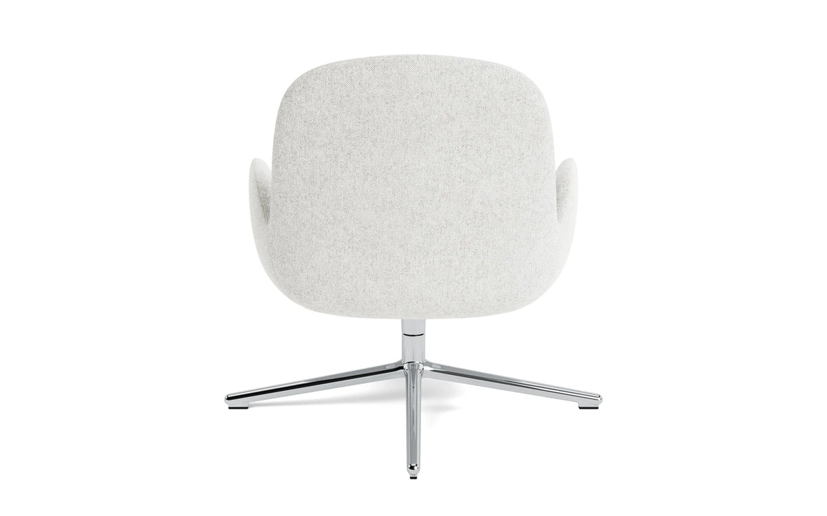 Era Lounge-Sessel niedrig mit Drehgestell Aluminium Hallingdal in Hallingdal 110 präsentiert im Onlineshop von KAQTU Design AG. Drehsessel ist von Normann Copenhagen