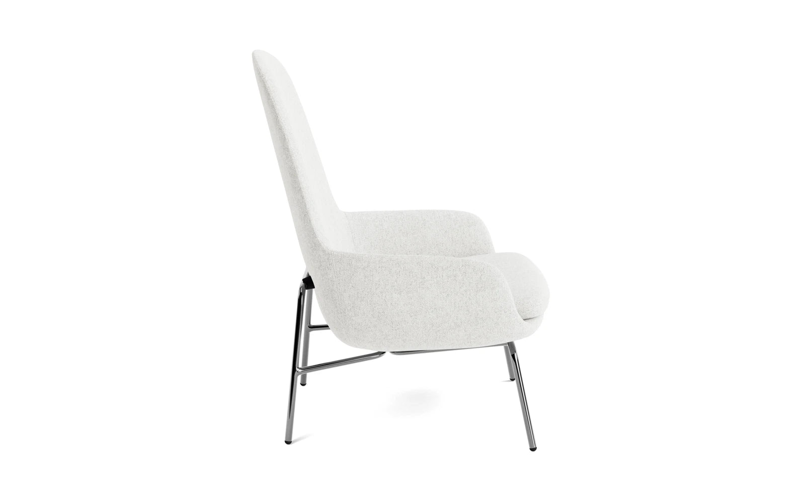 Erleben Sie den Era Lounge-Sessel hoch Chrom Hallingdal von Normann Copenhagen – ein stilvolles Design, das Komfort und Eleganz in Ihr Zuhause bringt.