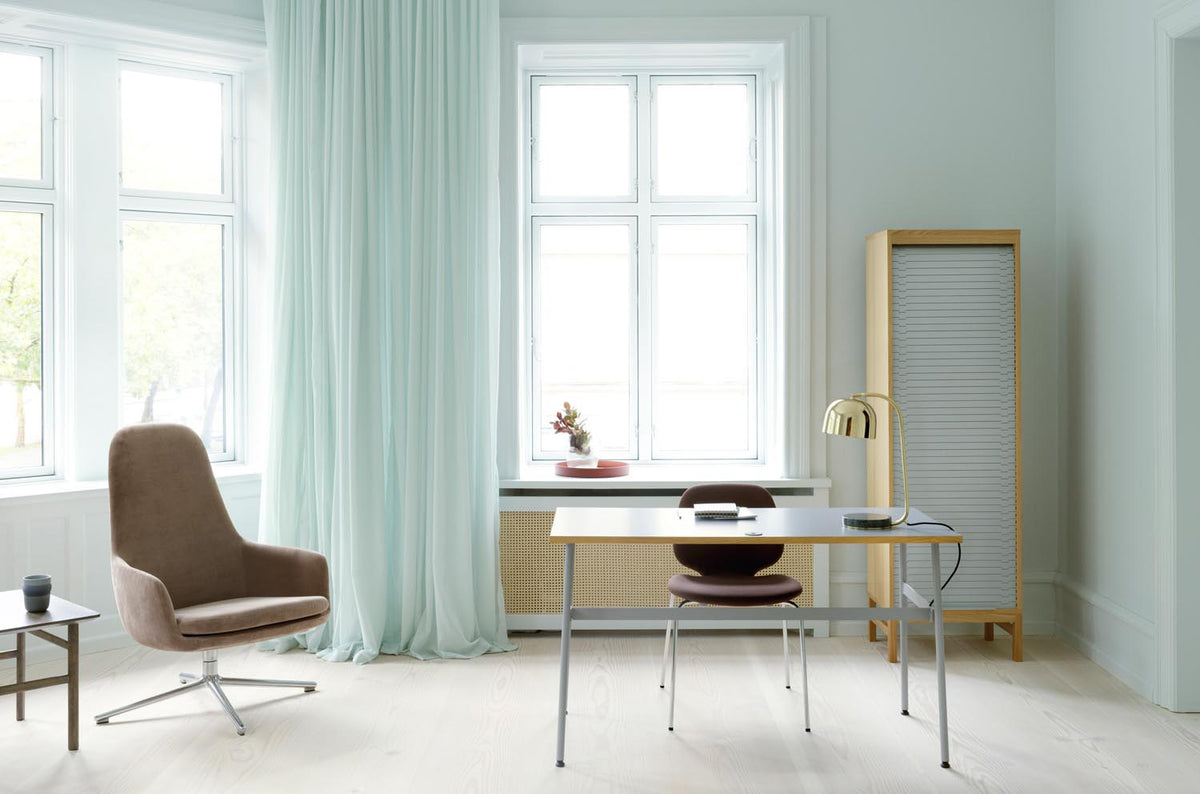 Era Lounge-Sessel hoch mit Drehgestell schwarzes Aluminium Hallingdal in Hallingdal 110 präsentiert im Onlineshop von KAQTU Design AG. Drehsessel ist von Normann Copenhagen