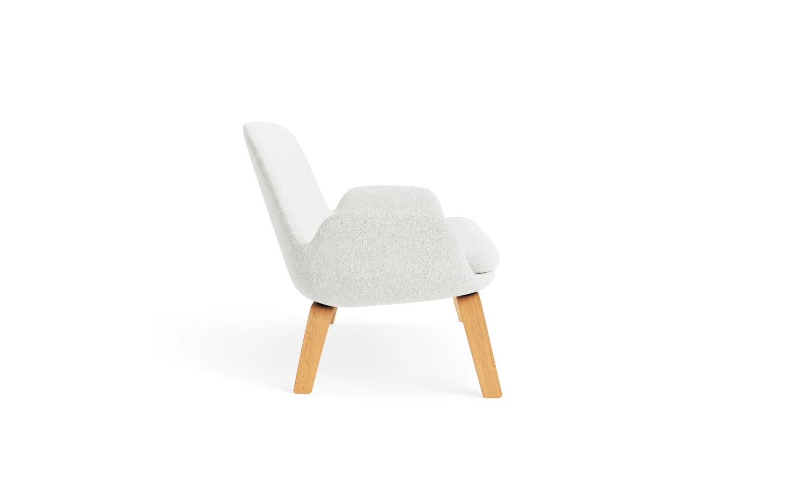 Entdecken Sie das Era Sofa Eiche Hallingdal von Normann Copenhagen – ein stilvolles 2er Sofa, das zeitlose Eleganz und höchsten Sitzkomfort vereint.