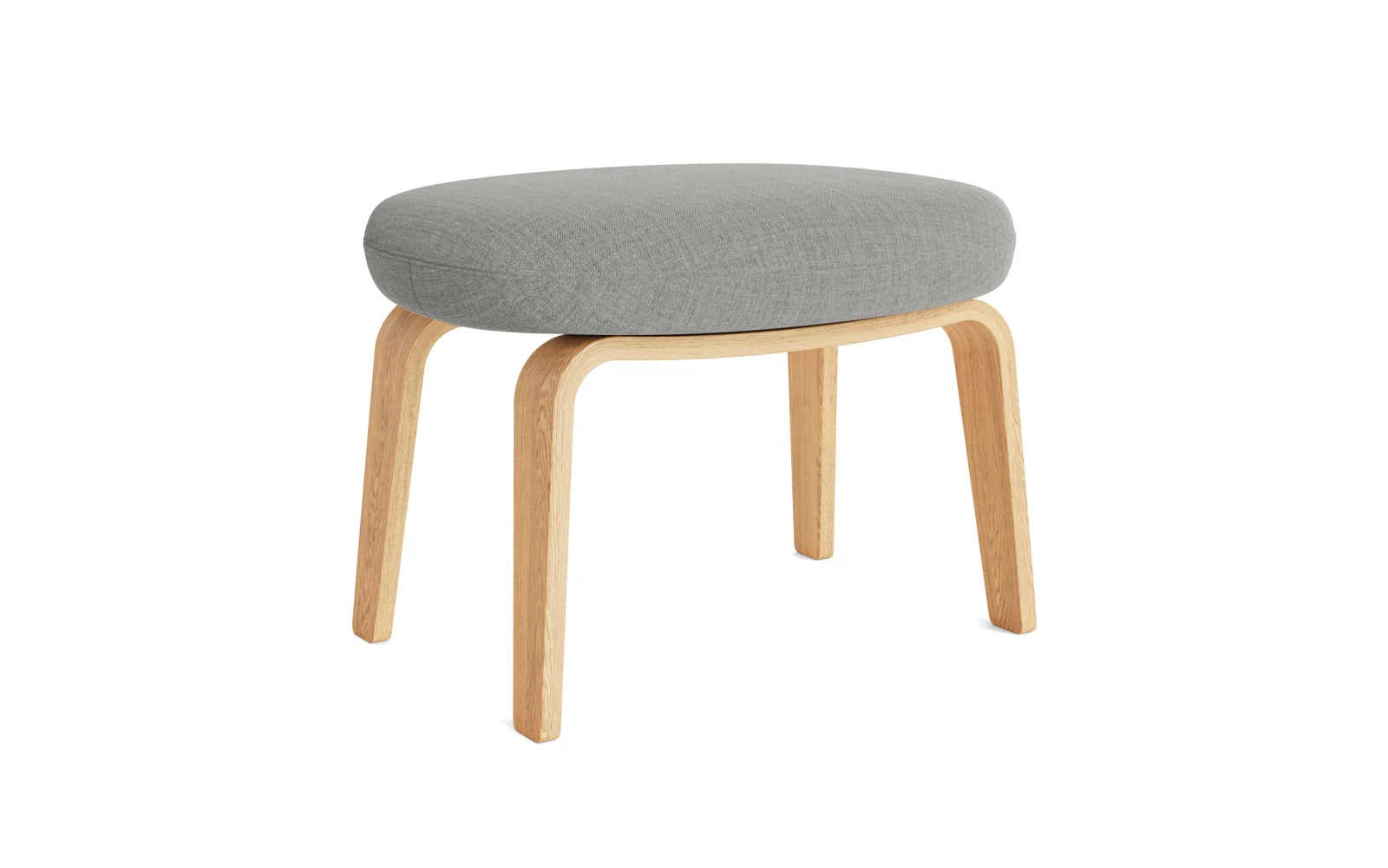 Era Fusshocker Eiche Remix in Remix 133 präsentiert im Onlineshop von KAQTU Design AG. Ottoman ist von Normann Copenhagen