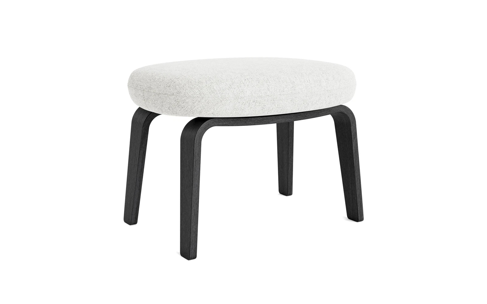 Era Fusshocker schwarze Eiche Hallingdal in Hallingdal 110 präsentiert im Onlineshop von KAQTU Design AG. Ottoman ist von Normann Copenhagen