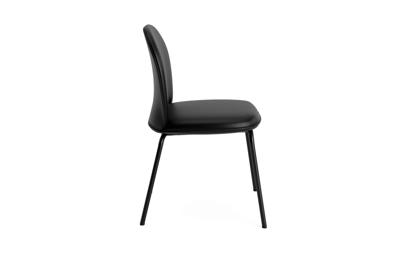 Der Ace Stuhl von Normann Copenhagen vereint elegantes Design in Schwarz mit stabilen Stahlbeinen und sorgt für optimalen Komfort in jedem modernen Interieur.