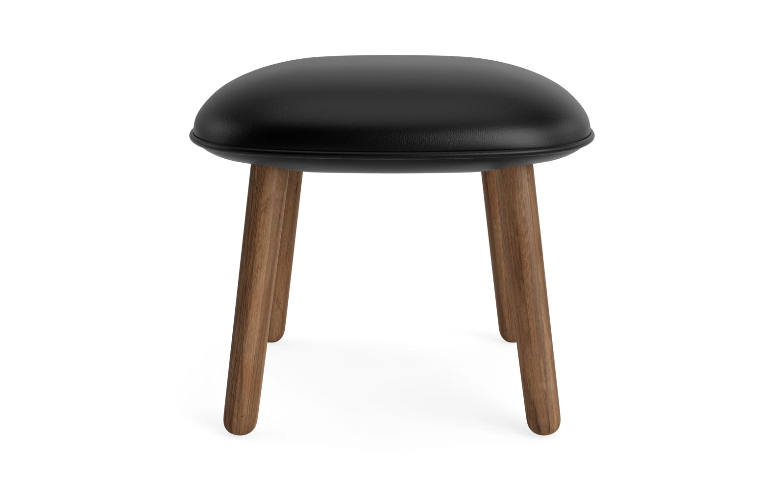 Erleben Sie den Ace Fusshocker Gebeizte Eiche Ultra – ein eleganter Hocker, der durch seine hochwertige Verarbeitung und sein durchdachtes Design besticht.