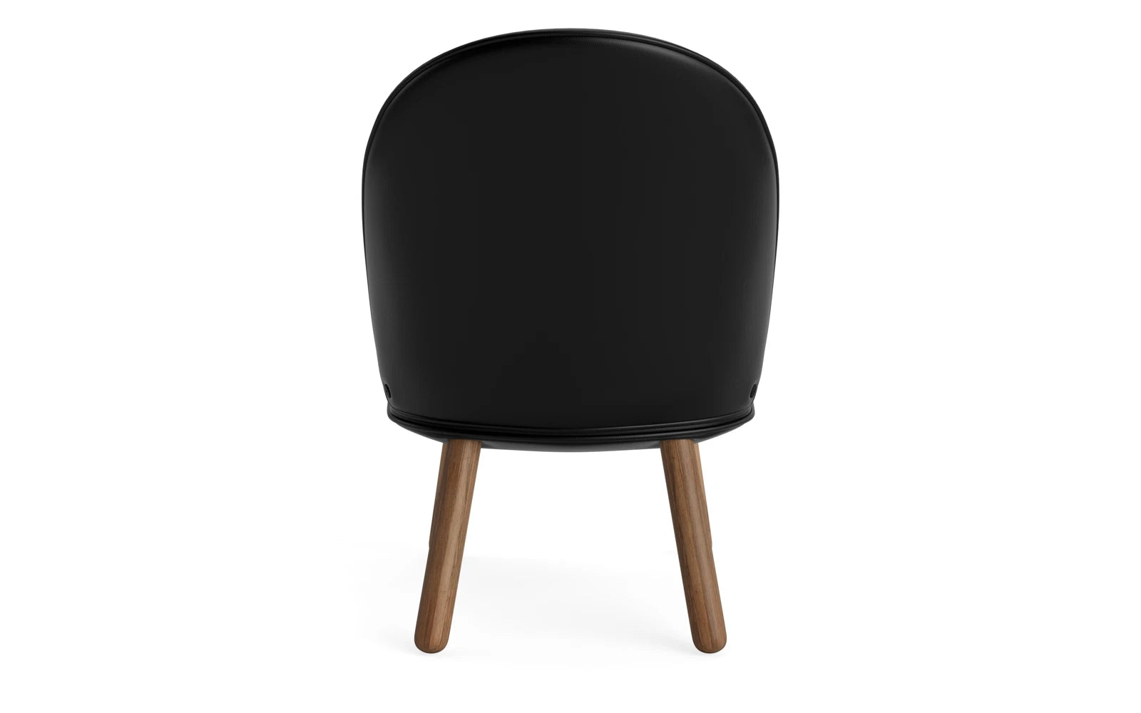 Erleben Sie den Ace Lounge-Sessel Gebeizte Eiche Ultra von Normann Copenhagen – ein elegantes Möbelstück, das urbanen Stil und höchsten Komfort vereint.