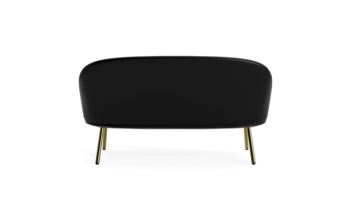 Ace Sofa Messing Ultra in Ultra 41599 präsentiert im Onlineshop von KAQTU Design AG. 2er Sofa ist von Normann Copenhagen