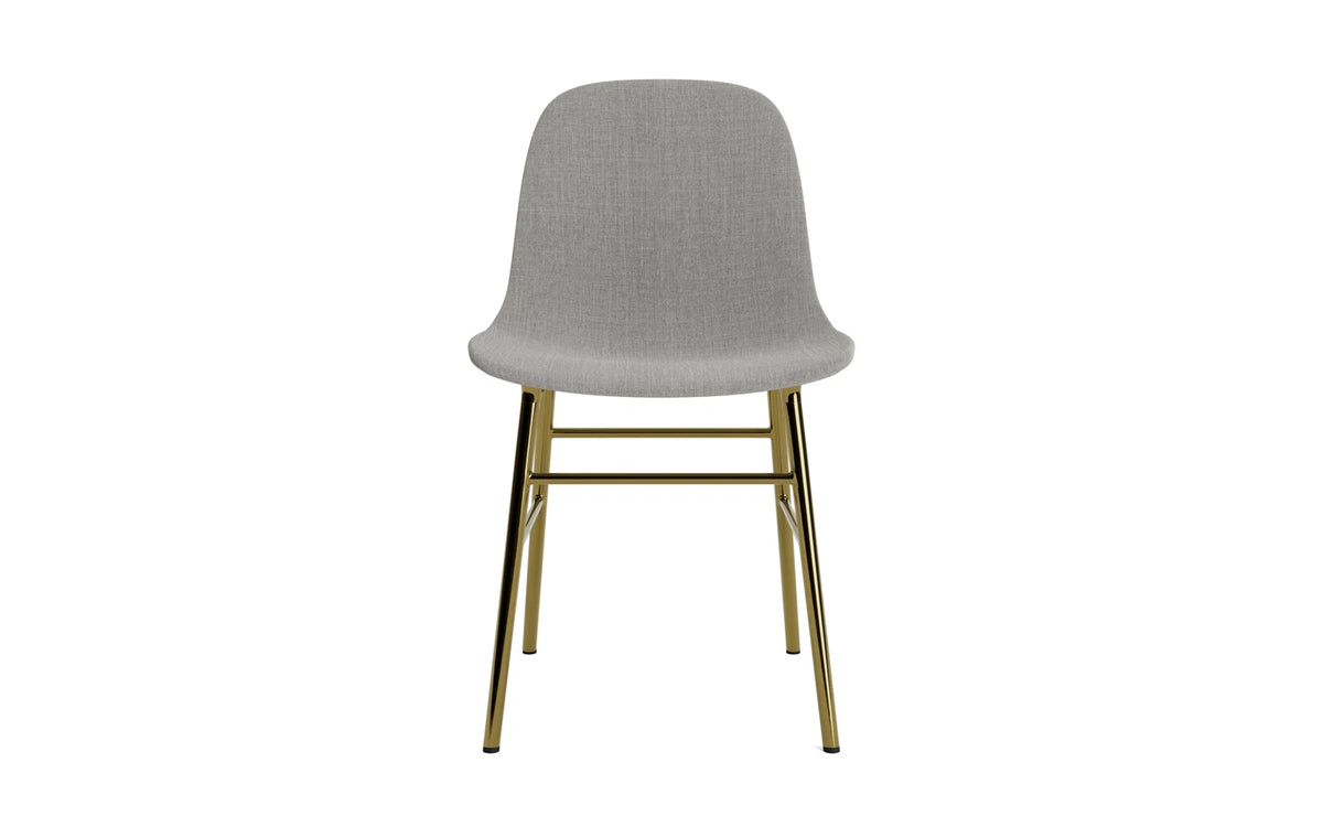 Form Stuhl gepolstert Messing Remix in Remix 133 präsentiert im Onlineshop von KAQTU Design AG. Stuhl ist von Normann Copenhagen