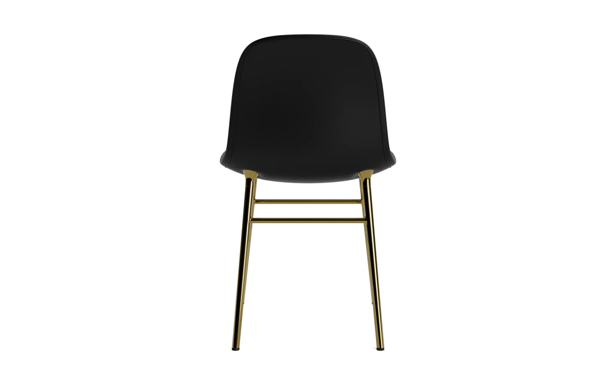 Form Stuhl gepolstert Messing Ultra in Ultra 41599 präsentiert im Onlineshop von KAQTU Design AG. Schalenstuhl ist von Normann Copenhagen