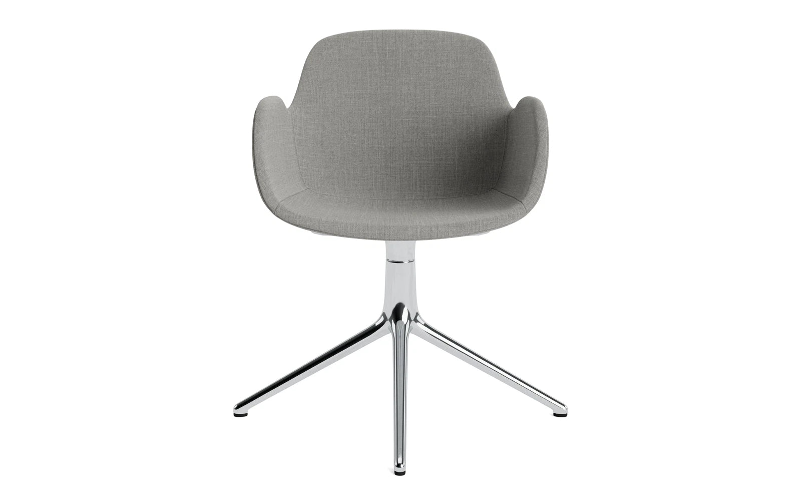 Entdecken Sie den Form Drehsessel 4L von Normann Copenhagen – ein stilvoller, gepolsterter Aluminium-Sessel, der Komfort und zeitgemäßes Design vereint.