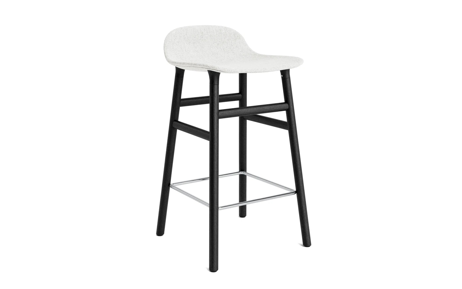 Form Barstuhl 65 cm gepolstert Schwartz Eiche Hallingdal in Hallingdal 110 präsentiert im Onlineshop von KAQTU Design AG. Barstuhl ist von Normann Copenhagen