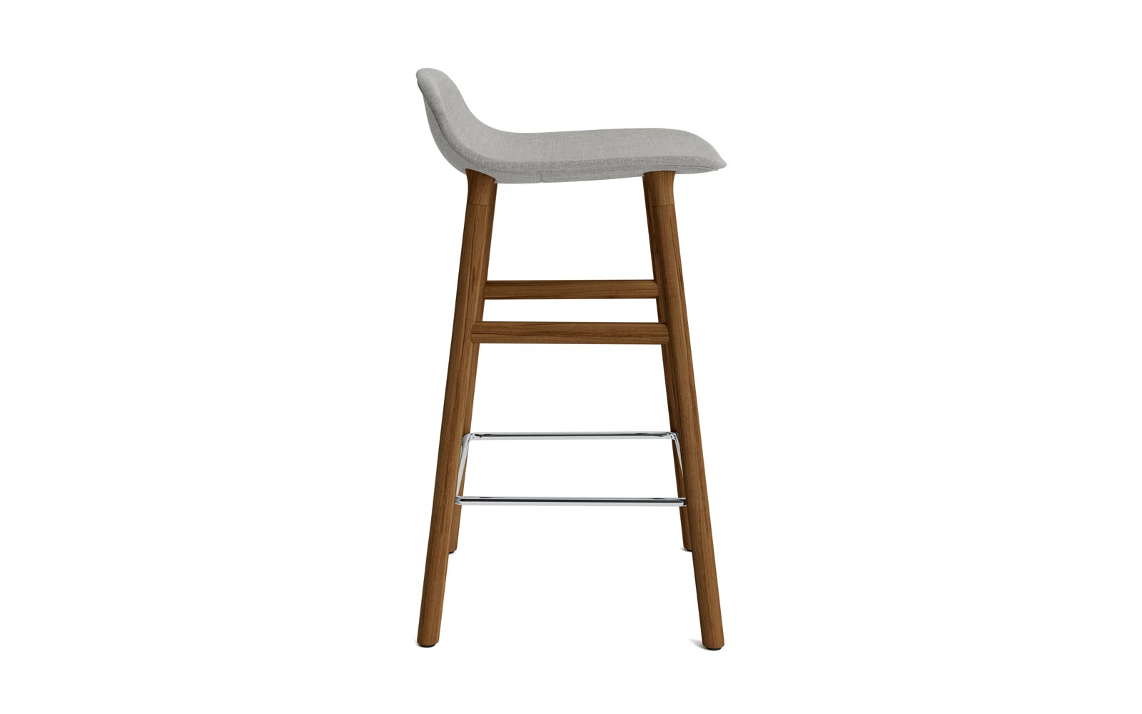 Entdecken Sie den Form Barstuhl 65 cm gepolstert Walnuss Remix von Normann Copenhagen – ein stilvolles Möbelstück, das Komfort und modernes Design vereint.