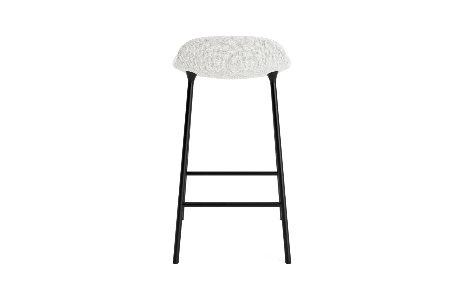 Eleganter Form Barstuhl 65 cm in Schwarz, gepolstert mit hochwertigem Hallingdal-Stoff. Perfekt für modernes Wohnen und stilvolle Bars.