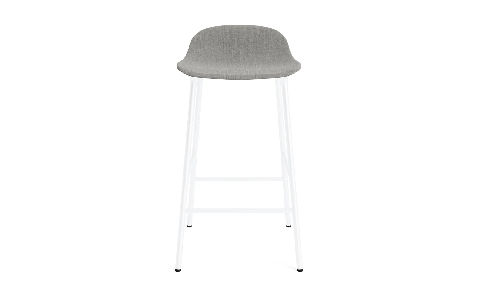 Erleben Sie den Form Barstuhl 65 cm von Normann Copenhagen – gepolstert, stilvoll und ideal für moderne Wohnräume. Perfekte Kombination aus Komfort und Eleganz.