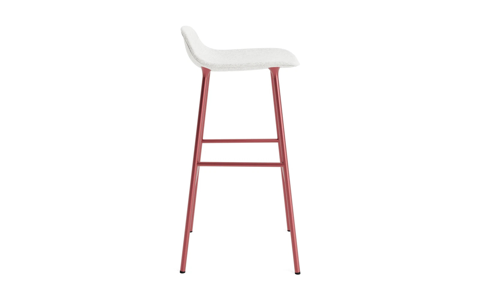 Entdecken Sie den Form Barstuhl 75 cm in elegantem Rot, gepolstert mit feinstem Hallingdal-Stoff. Ideal für moderne Küchen und Bars, vereint er Komfort und zeitgemäßes Design.
