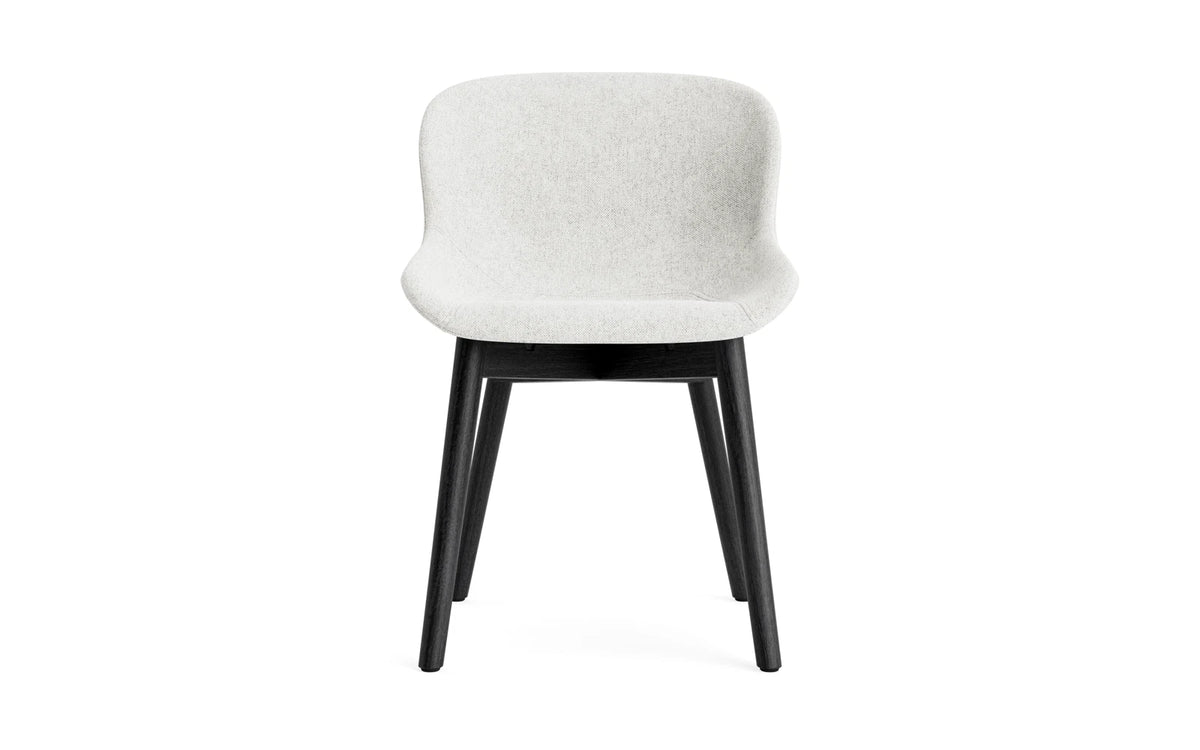 Hyg Stuhl vollpolster schwarze Eiche Hallingdal in Hallingdal 110 präsentiert im Onlineshop von KAQTU Design AG. Stuhl ist von Normann Copenhagen