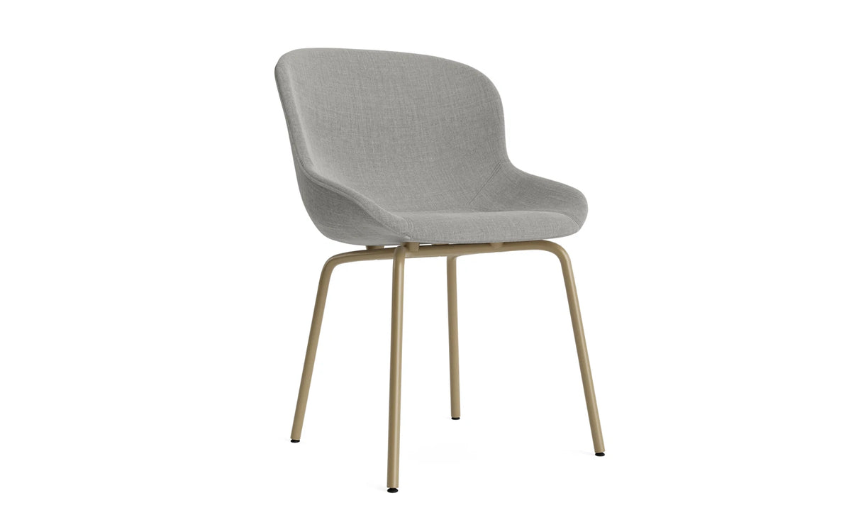 Hyg Stuhl Vollpolster Sand/Remix in Remix 133 präsentiert im Onlineshop von KAQTU Design AG. Schalenstuhl ist von Normann Copenhagen