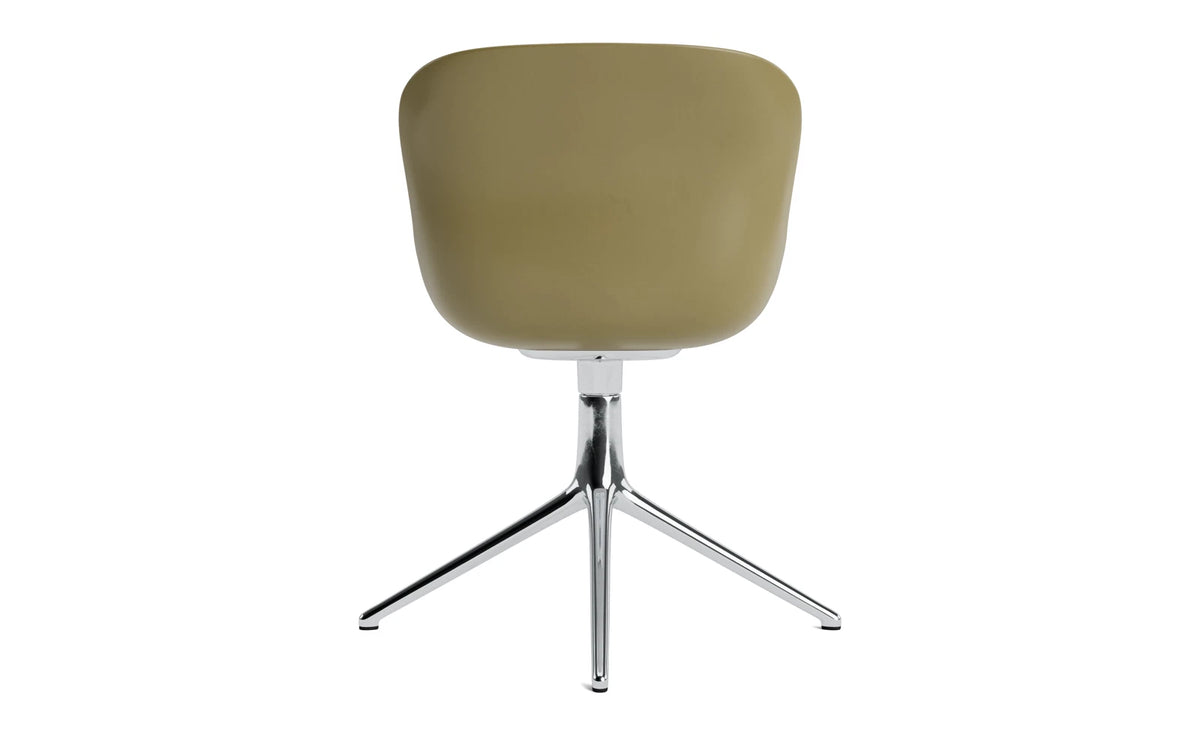 Hyg Drehstuhl gepolstert Olive/Remix in Remix 133 präsentiert im Onlineshop von KAQTU Design AG. Dreh-Schalenstuhl ist von Normann Copenhagen