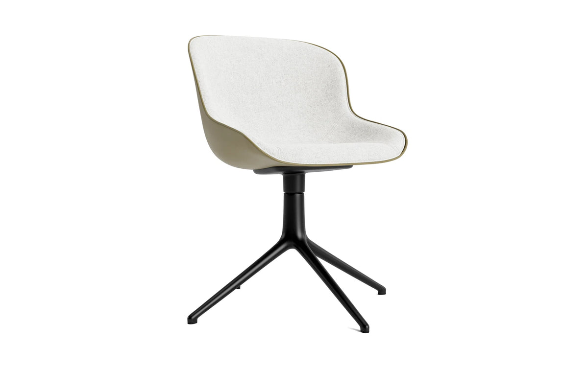 Hyg Drehstuhl 4B gepolstert Schwartz Alu Olive/Hallingdal in Hallingdal 110 präsentiert im Onlineshop von KAQTU Design AG. Drehstuhl ist von Normann Copenhagen
