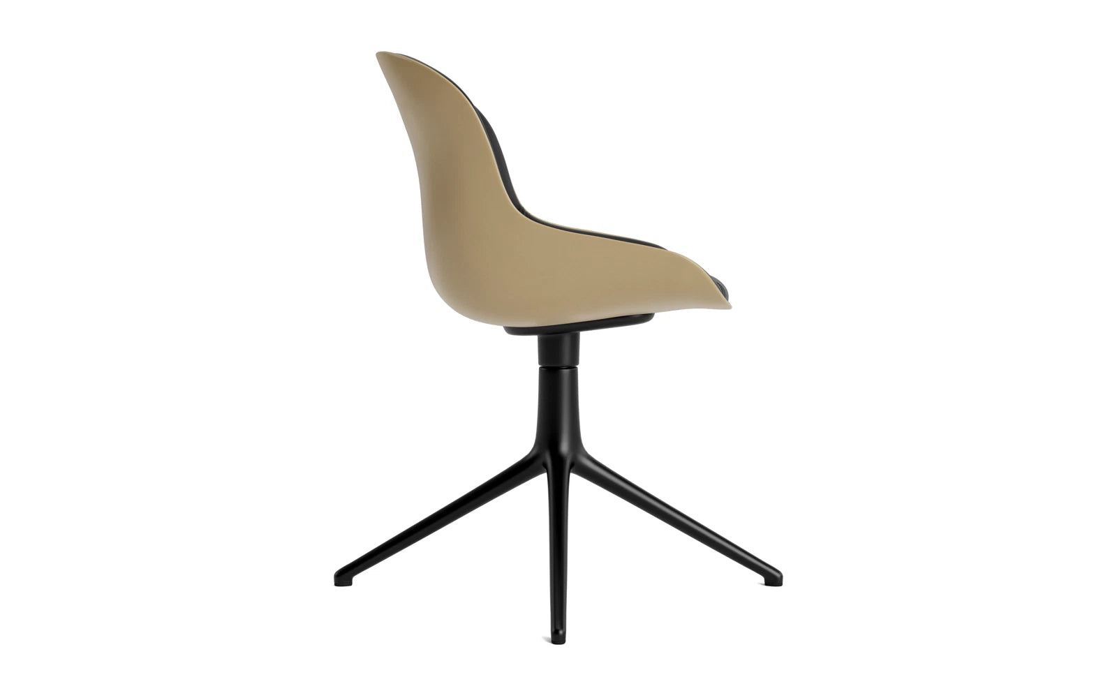 Erleben Sie den Hyg Drehstuhl 4B von Normann Copenhagen: gepolstert, elegant und funktional. Perfekt für stilvolle Wohnräume und inspiriert von Hygge.