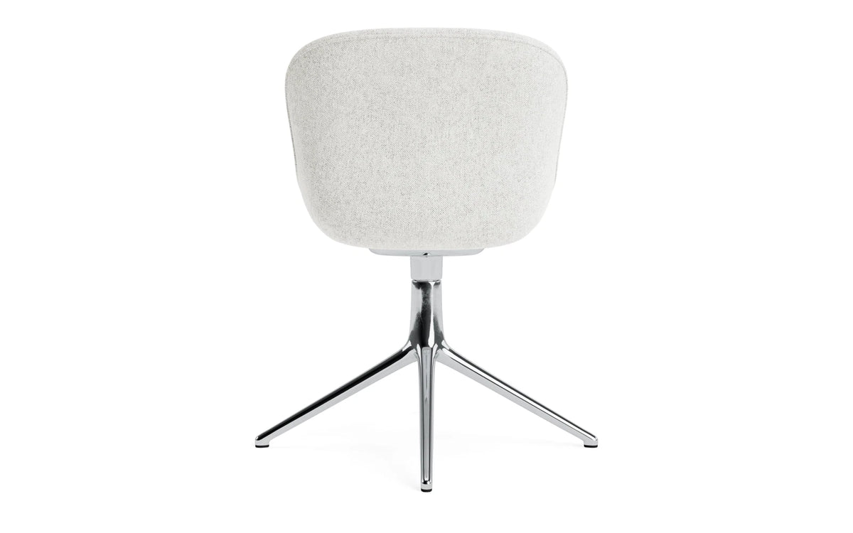 Hyg Drehstuhl gepolstert 4B aluminium Hallingdal in Hallingdal 110 präsentiert im Onlineshop von KAQTU Design AG. Drehstuhl ist von Normann Copenhagen