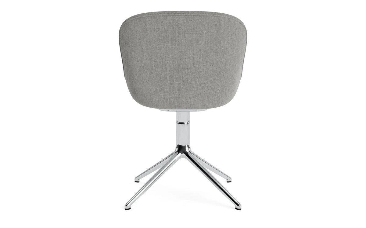 Hyg Comfort Drehstuhl 4B gepolstert Alu Remix in Remix 133 präsentiert im Onlineshop von KAQTU Design AG. Drehstuhl ist von Normann Copenhagen