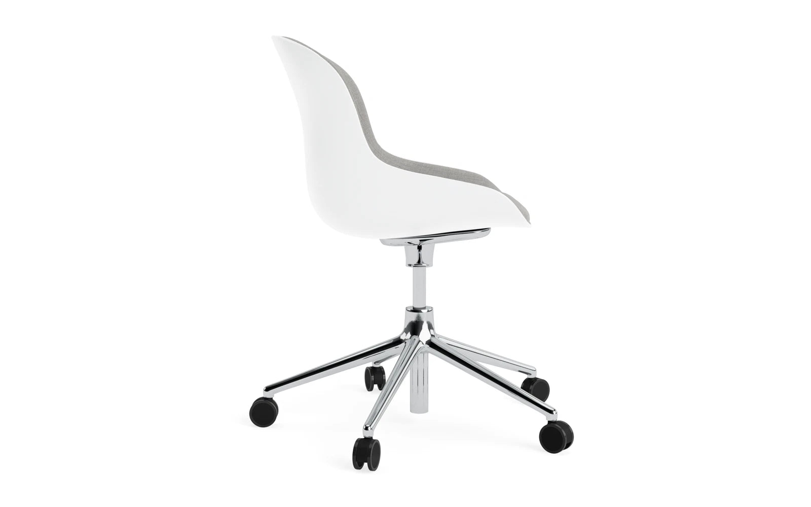 Entdecken Sie den Hyg Drehsessel von Normann Copenhagen – stilvoll, komfortabel und funktional, ideal für moderne Wohn- und Arbeitsräume.