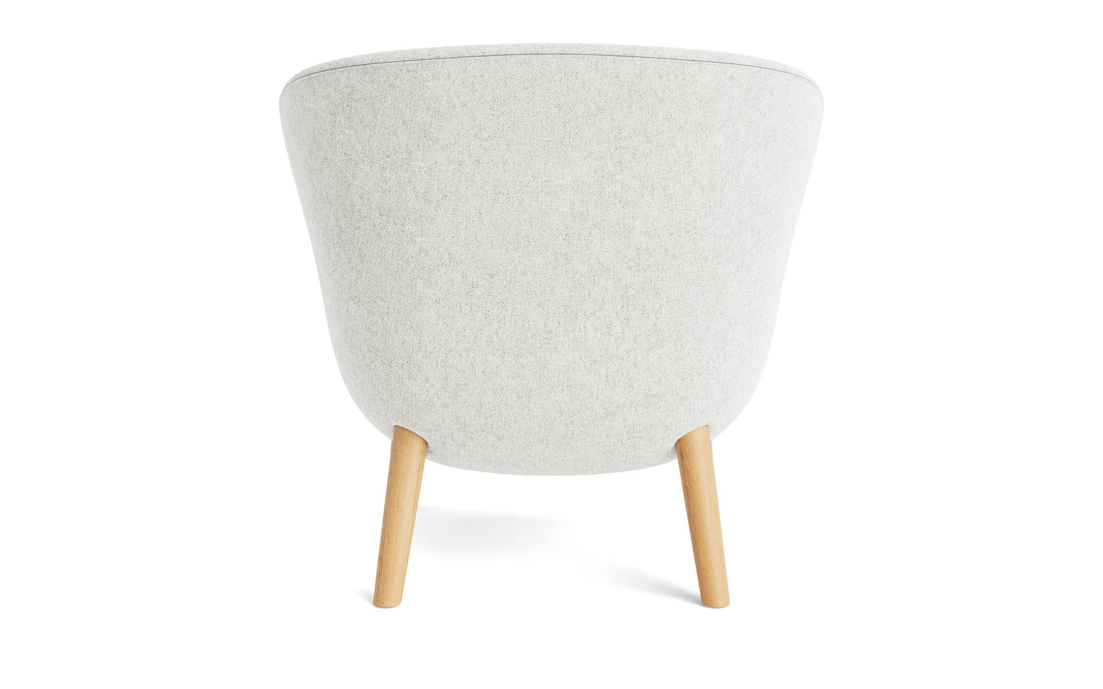 Genießen Sie skandinavische Gemütlichkeit mit dem Hyg Lounge-Sessel niedrig Eiche Hallingdal von Normann Copenhagen – ein stilvolles Design für Ihr Zuhause.
